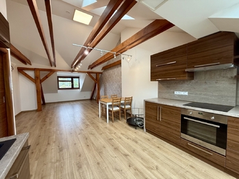 Pronájem bytu 2+kk v osobním vlastnictví 71 m², Ostrava