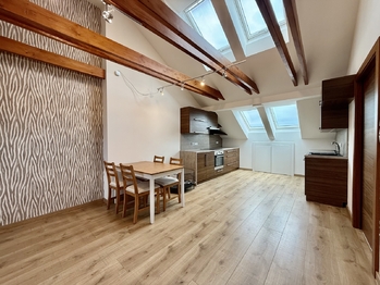 Pronájem bytu 2+kk v osobním vlastnictví 71 m², Ostrava