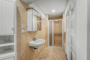 Prodej bytu 3+kk v osobním vlastnictví 61 m², Dobročovice