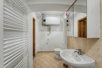 Prodej bytu 3+kk v osobním vlastnictví 61 m², Dobročovice