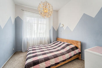 Ložnice  - Prodej bytu 2+kk v osobním vlastnictví 55 m², Milovice