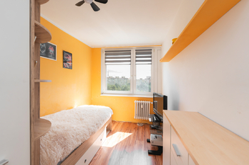 Prodej bytu 3+kk v osobním vlastnictví 65 m², Praha 10 - Horní Měcholupy