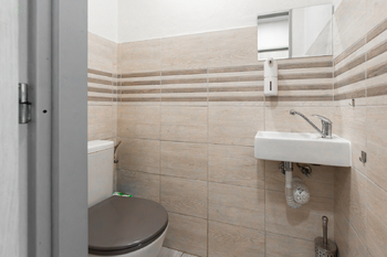 Prodej bytu 3+kk v osobním vlastnictví 65 m², Praha 10 - Horní Měcholupy