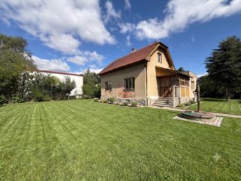 Prodej pozemku 853 m², Mukařov
