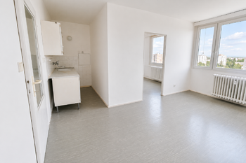 Prodej bytu 2+kk v osobním vlastnictví 34 m², Hradec Králové