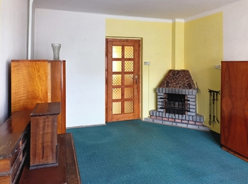 K dispozici je tu i krb. - Prodej domu 125 m², Rakovník