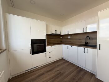 Pronájem bytu 3+1 v osobním vlastnictví 74 m², Frýdek-Místek