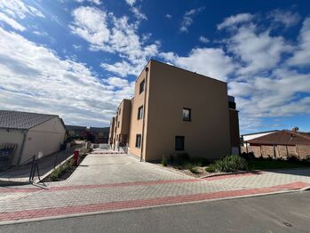 Pronájem bytu 1+kk v osobním vlastnictví 33 m², Beroun