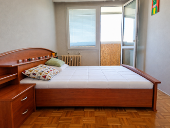 Pronájem bytu 2+1 v osobním vlastnictví 57 m², Praha 10 - Strašnice