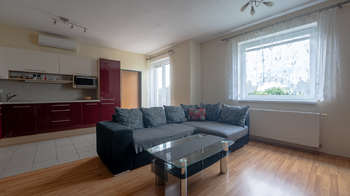 Prodej bytu 3+kk v osobním vlastnictví 65 m², Hrušovany u Brna