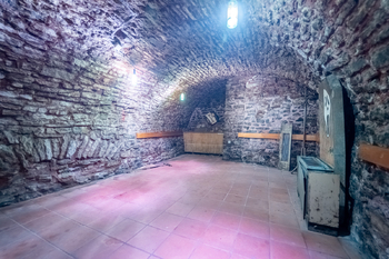 Zadní část suteréních prostor - Prodej jiných prostor, Kutná Hora