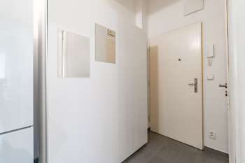 Pronájem bytu 1+kk v osobním vlastnictví 22 m², Praha 6 - Střešovice