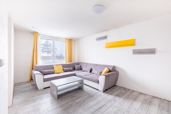 Pronájem bytu 4+1 v osobním vlastnictví 92 m², Stálky