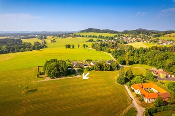 Prodej pozemku 900 m², Omlenice