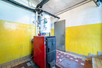 Kotelna v přízemí - Prodej domu 234 m², Týnec nad Labem