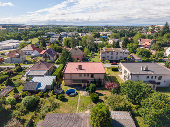 Letecký snímek nemovitosti - Prodej domu 234 m², Týnec nad Labem