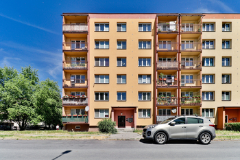 +420 739 604 767 I vaclav.adamcik@re-max.cz I prodej bytu Ostrava - Prodej bytu 1+1 v osobním vlastnictví 30 m², Ostrava