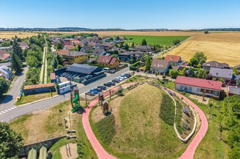 Prodej domu 174 m², Hovorčovice