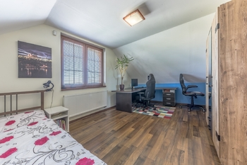 Prodej domu 174 m², Hovorčovice