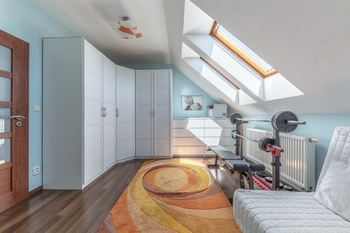 Prodej domu 174 m², Hovorčovice