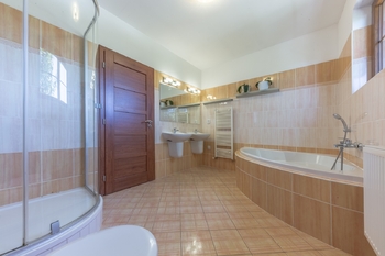 Prodej domu 174 m², Hovorčovice