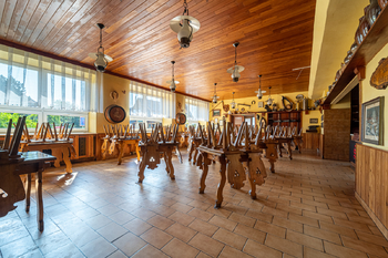 interiér restaurace fofo 1 - Prodej jiných prostor, Lipůvka