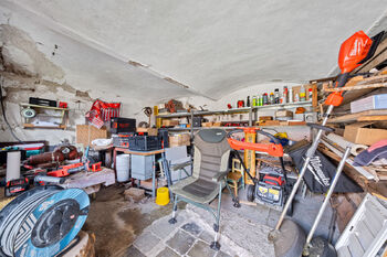 dílna - Prodej domu 250 m², Postupice