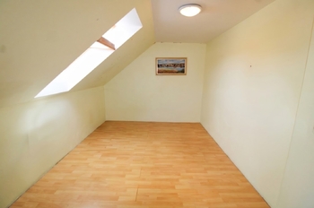 Prodej domu 130 m², Dříteň