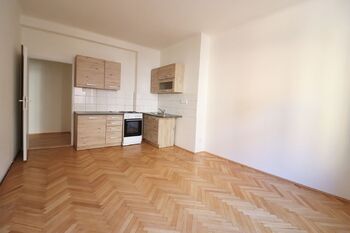 Pronájem bytu 2+kk v osobním vlastnictví 41 m², Praha 3 - Žižkov