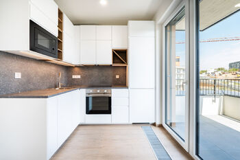 Pronájem bytu 1+kk v osobním vlastnictví 31 m², Praha 5 - Řeporyje