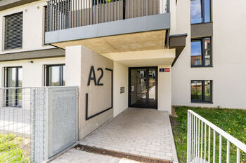Pronájem bytu 1+kk v osobním vlastnictví 31 m², Praha 5 - Řeporyje