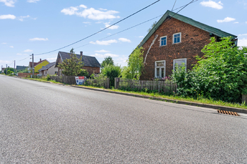 Prodej pozemku 2712 m², Butoves