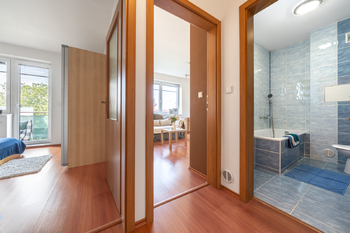 Prodej bytu 2+kk v osobním vlastnictví 44 m², Praha 9 - Vinoř
