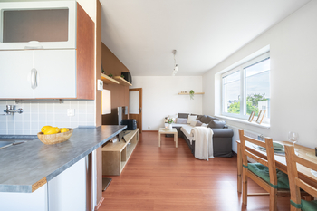 Prodej bytu 2+kk v osobním vlastnictví 44 m², Praha 9 - Vinoř