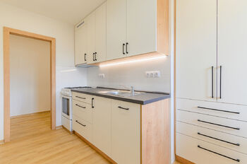Pronájem bytu 2+1 v družstevním vlastnictví 59 m², Rokycany