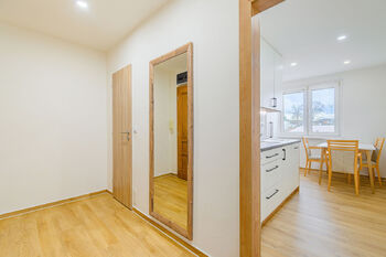 Pronájem bytu 2+1 v družstevním vlastnictví 59 m², Rokycany