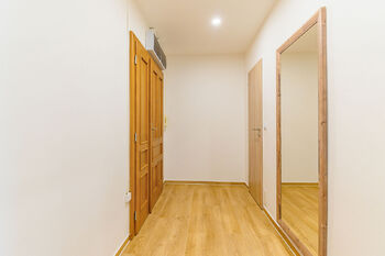 Pronájem bytu 2+1 v družstevním vlastnictví 59 m², Rokycany