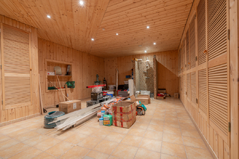 Prodej domu 708 m², Králův Dvůr