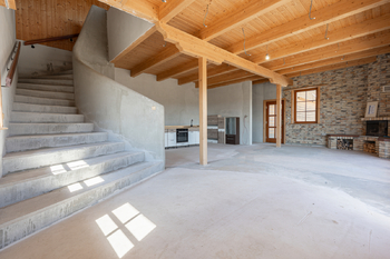 Prodej domu 708 m², Králův Dvůr