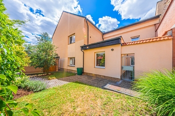 Prodej domu 815 m², Slaný