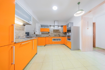 Prodej domu 815 m², Slaný