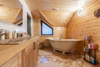 Prodej domu 296 m², Králův Dvůr