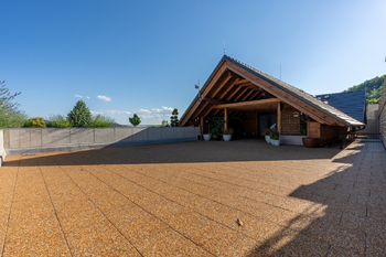 Prodej domu 296 m², Králův Dvůr