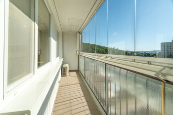 Prodej bytu 3+1 v osobním vlastnictví 70 m², Praha 4 - Komořany