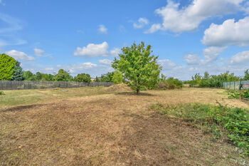 Prodej pozemku 970 m², Zdiby