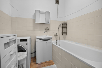 2NP - Prodej domu 621 m², Trutnov