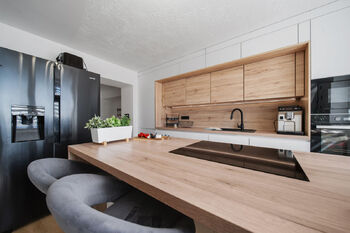 Kuchyně - Prodej domu 153 m², Zdounky
