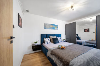 Ložnice 1.NP - Prodej domu 153 m², Zdounky