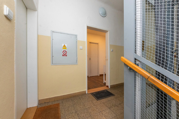 Pronájem bytu 2+kk v osobním vlastnictví 52 m², Praha 6 - Břevnov
