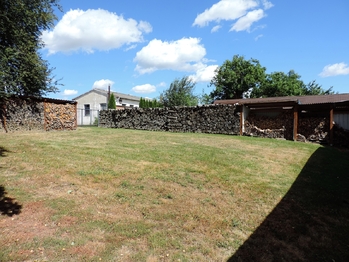 Prodej domu 250 m², Peč